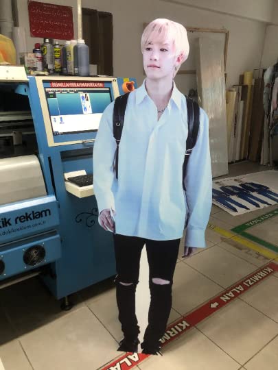 Bang Chan Maketi Ayaklı  2 Boyutlu Tam Boy Plastik Maket